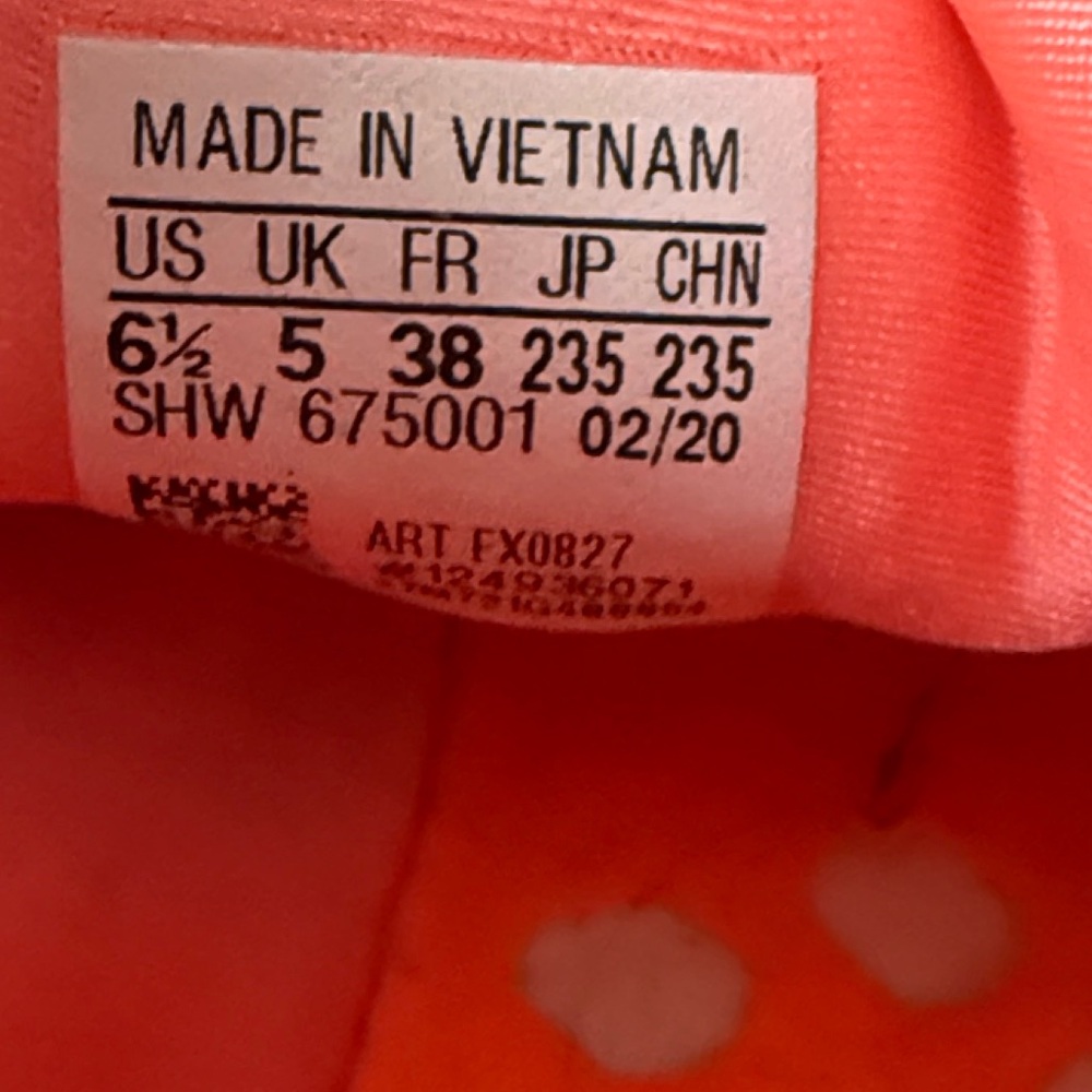 Adidas NMD R1 Triple Solar Red - Picture 6 of 6